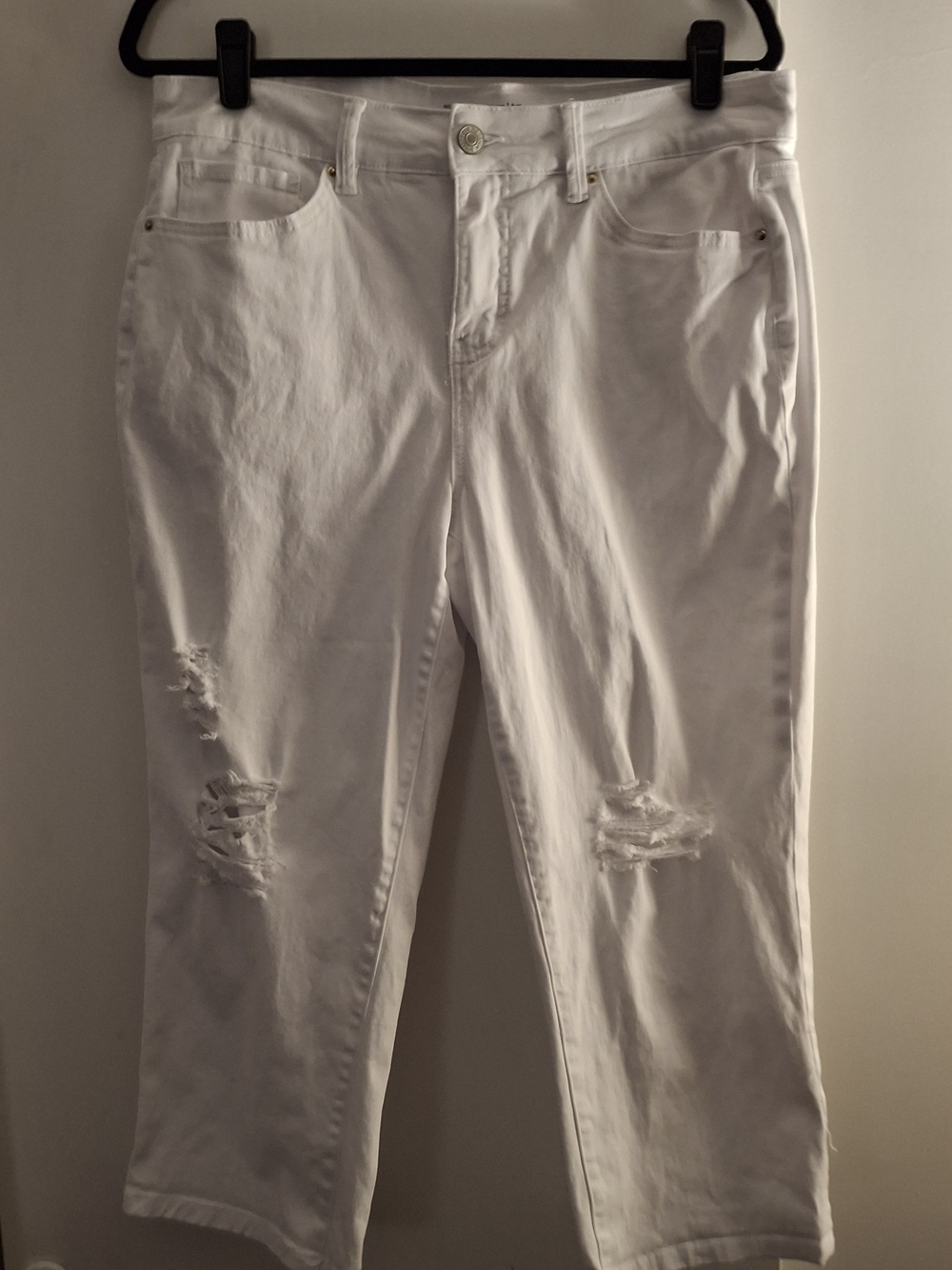 Royalty For Me Women's White Distressed Cropped Pants